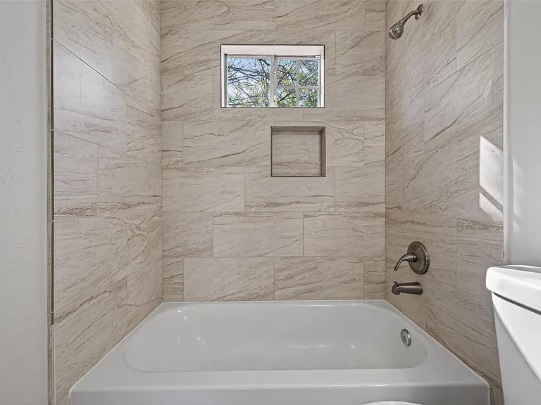 4626 Dewberry St — Photo 38