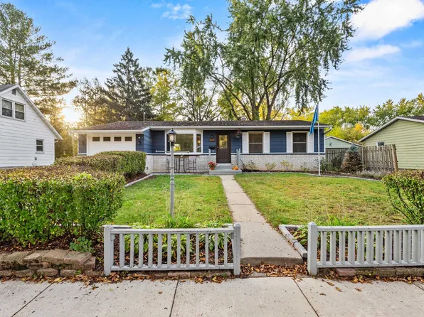 817 Wheeler Rd, Madison, WI 53704