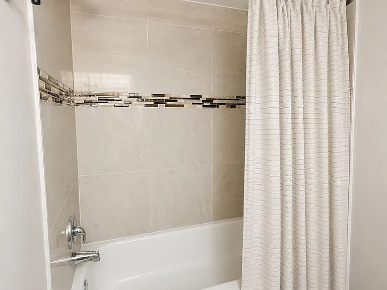3304 Red River St — Photo 51