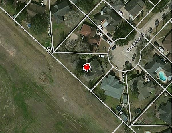 1st image of 13122 Josephine St
