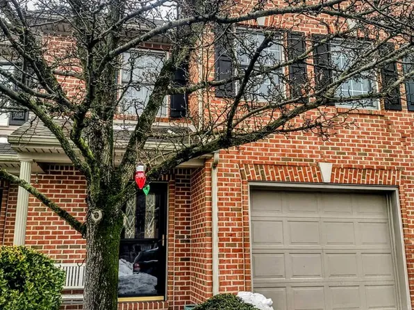 2208 Gleim Ct, Enola, PA 17025