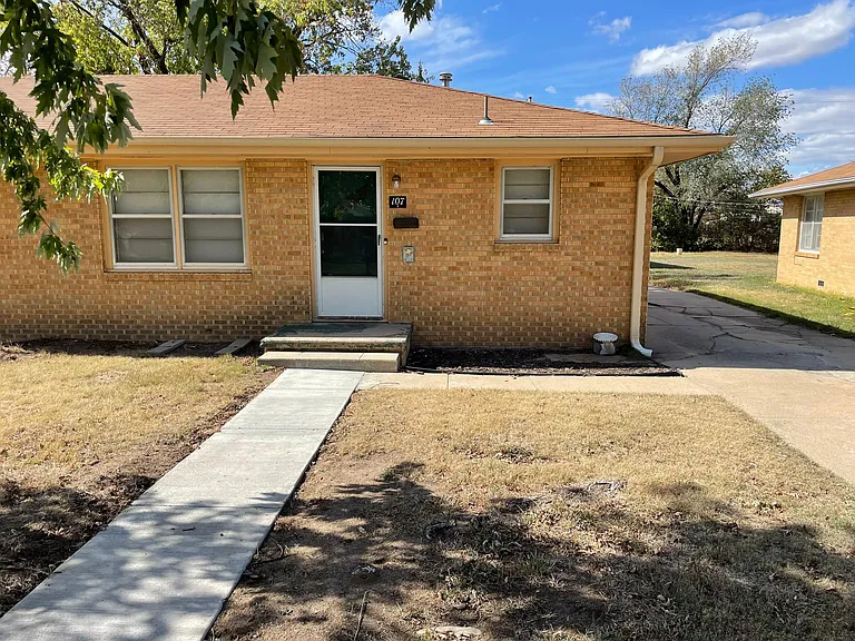 107 Norman Rd #B — Photo 1