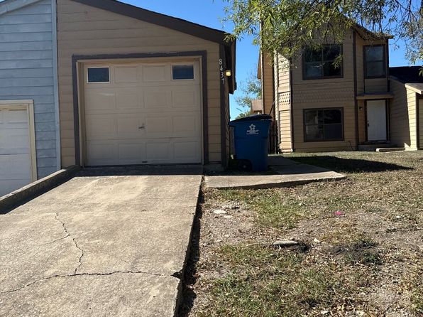 8437 Forest Ridge Dr