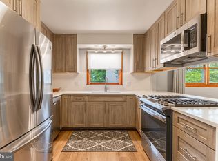 1051 Taylor St, State College, PA 16803