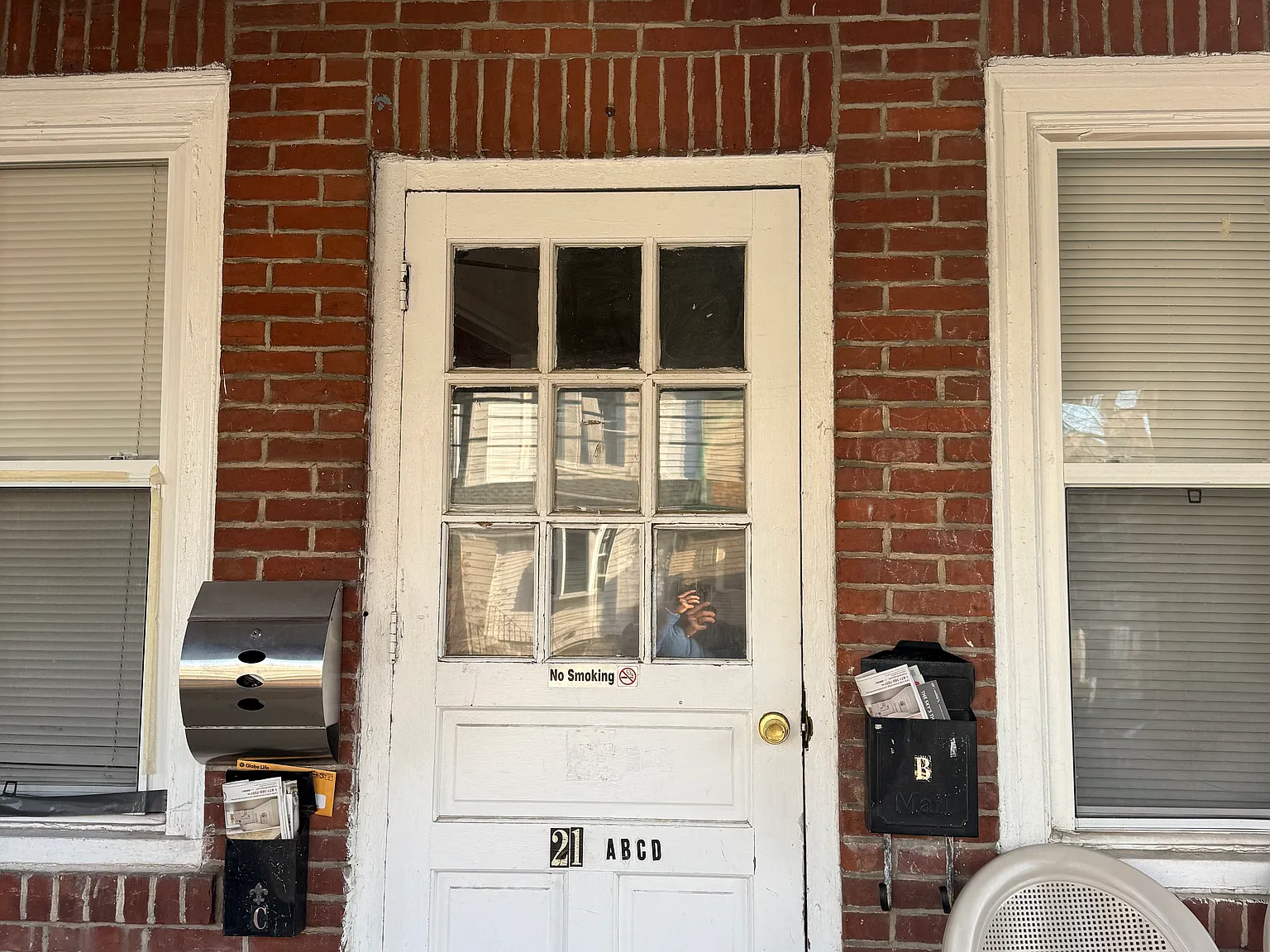 21 Pine St — Photo 2