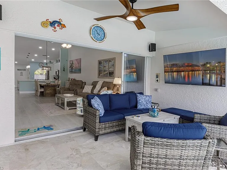 8654 Mustang Dr #8 — Photo 10