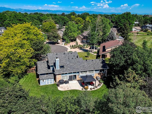 3rd image of 5004 Fox Hill Dr