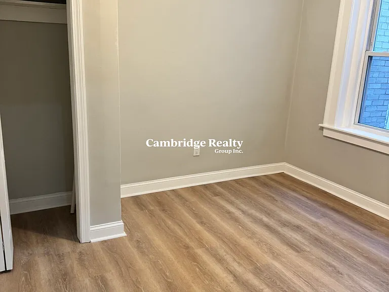 1193 Commonwealth Ave #5T — Photo 9