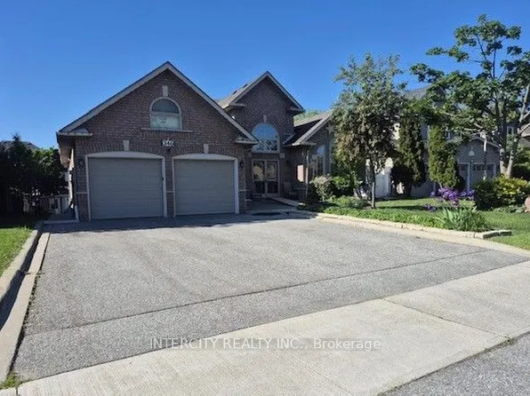 346 Crofters Rd #Basement, Vaughan, ON L4L 8Y3