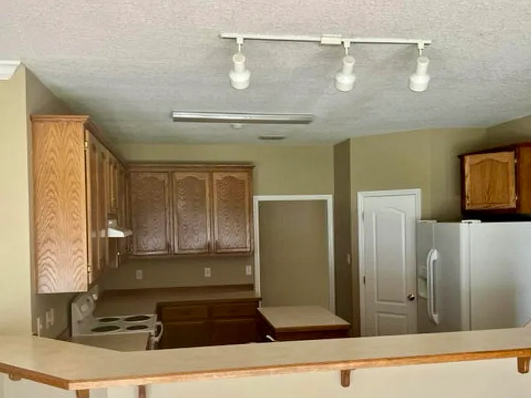 7002 Ute Ct — Photo 3