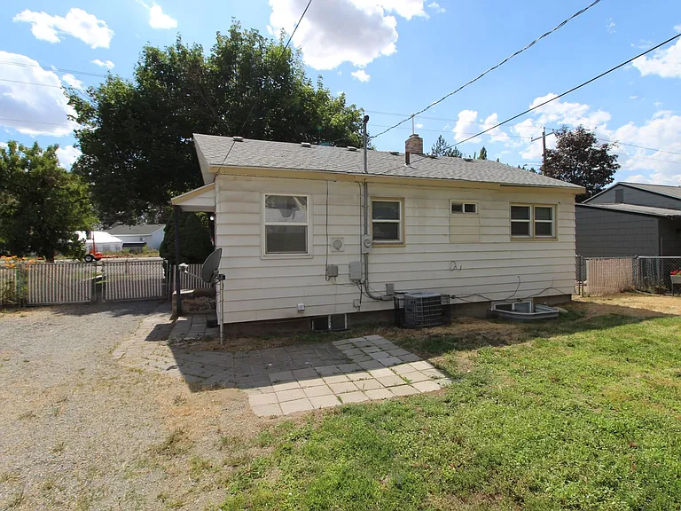 6112 N Driscoll Blvd — Photo 11