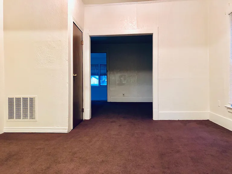 1033 Atlantic Ave — Photo 5