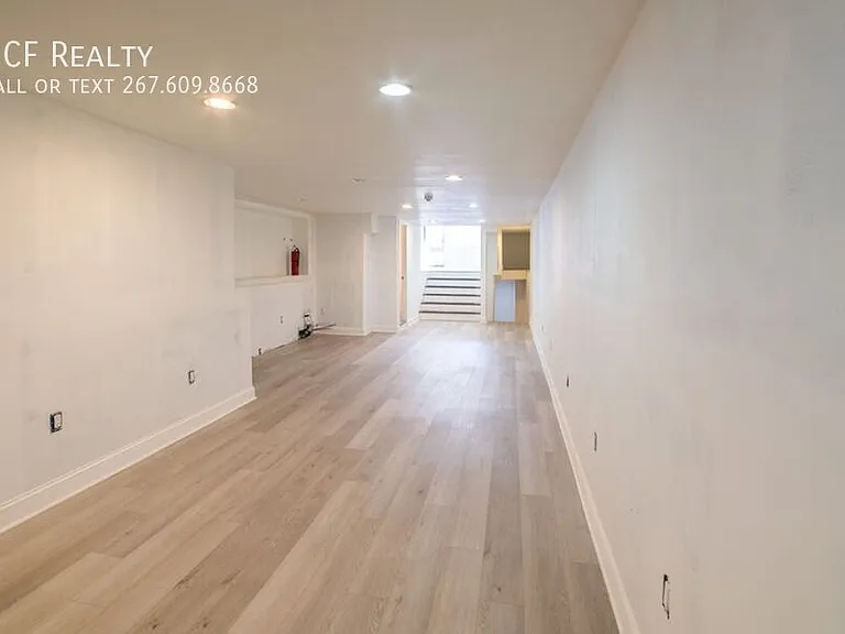 2504 S Broad St #COMMERCIAL — Photo 11
