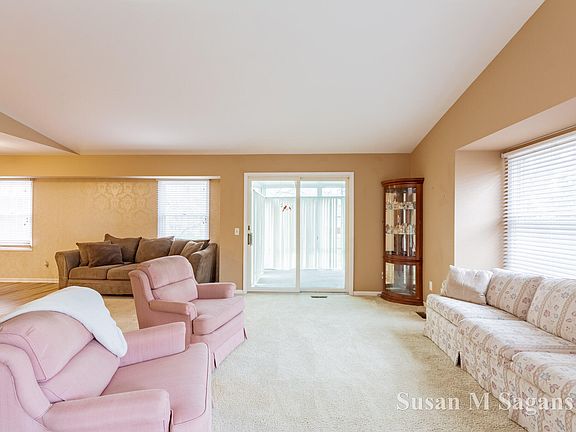 4th image of 2277 Edington Dr SE #112