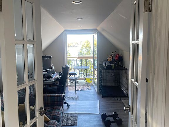 4th image of 5749 Lakeshore Rd #2