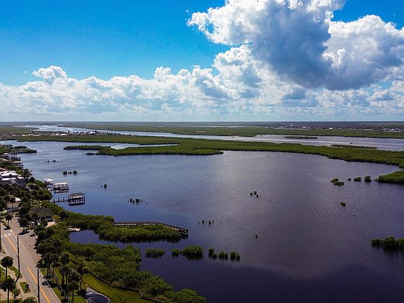 2nd image of 4734 S Atlantic Ave