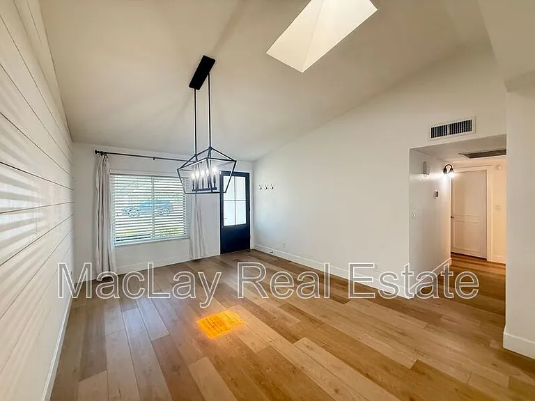1363 W Los Lagos Vista Ave — Photo 7
