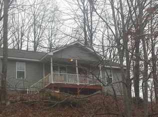 102 Putnam Rd, Cleveland, GA 30528