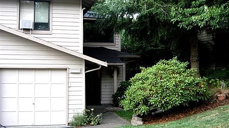 1st image of 15924 NE 42nd Ct #17D