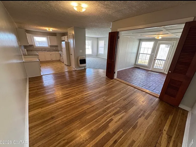 1141 Hollywood Dr #1141 — Photo 8