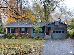 5911 Hillside Avenue East Dr, Indianapolis, IN