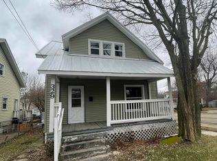 329 S Clemens Ave, Lansing, MI 48912