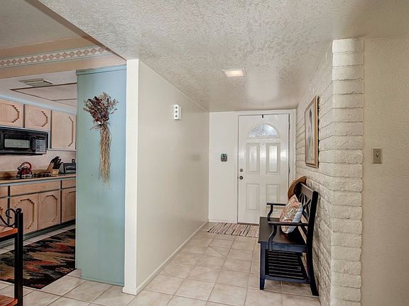 5th image of 4336 W Larkspur Dr