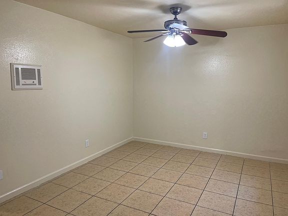 4th image of 3230 Highland Ave #1