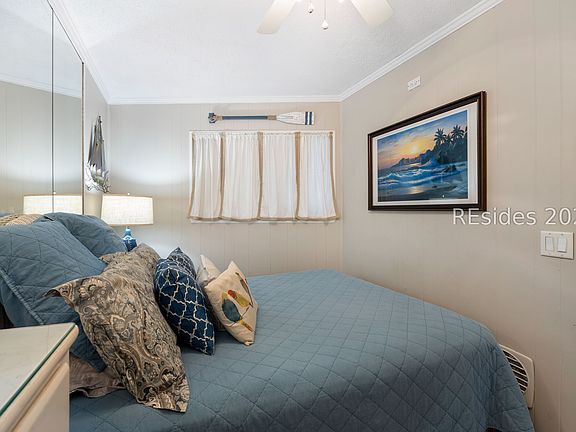 4th image of 23 S Forest Beach Dr APT 340