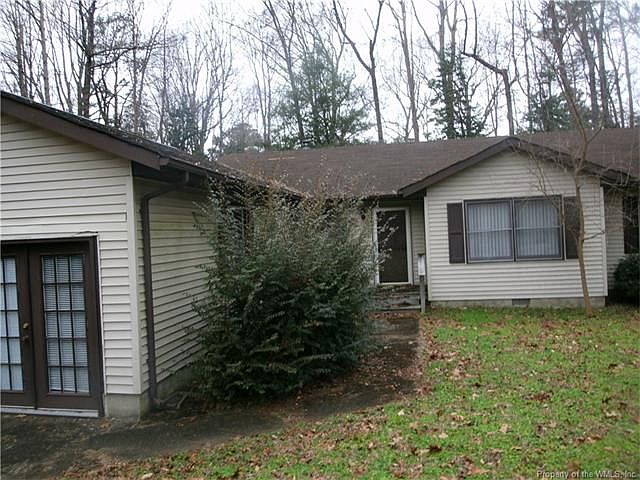 1st image of 122 Brook Haven Dr