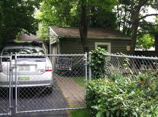 7008 21st Ave NE, Seattle, WA 98115