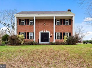 2617 West St, Falls Church, VA 22046