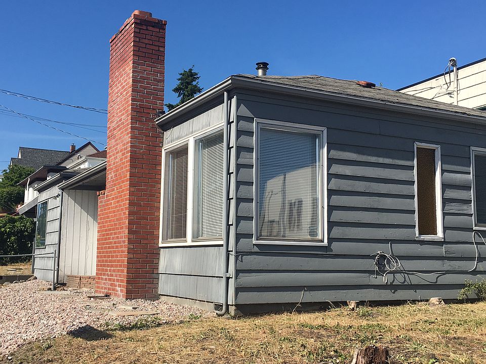 1st image of 304 Bryan Ave