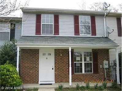 2105 Tanglewood Dr photo 1