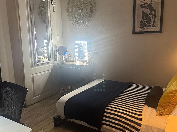 5th image of 17919 Primera Rd #1