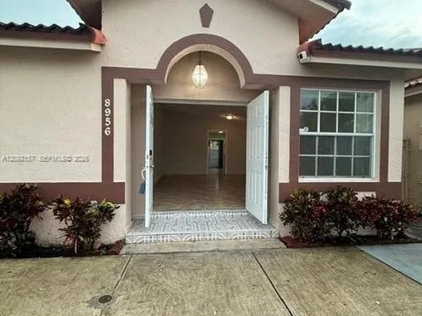 8956 NW 120th St #60, Hialeah Gardens, FL 33018