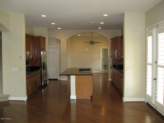 Kitchen & Breakfast Room
