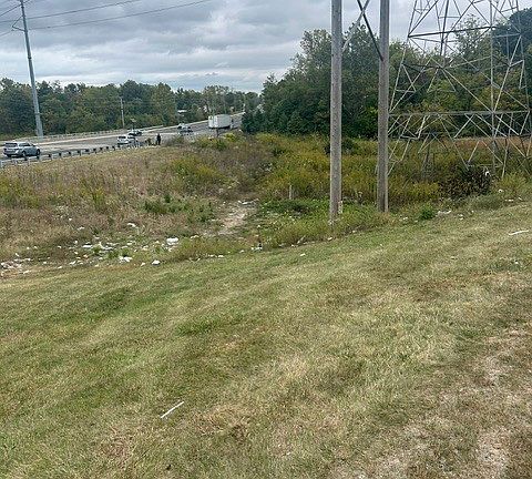 4th image of 11135 Pendleton Pike