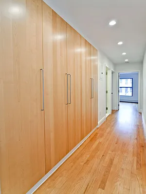 Rented by Isen & Company : Real Estate Advisors | media 19