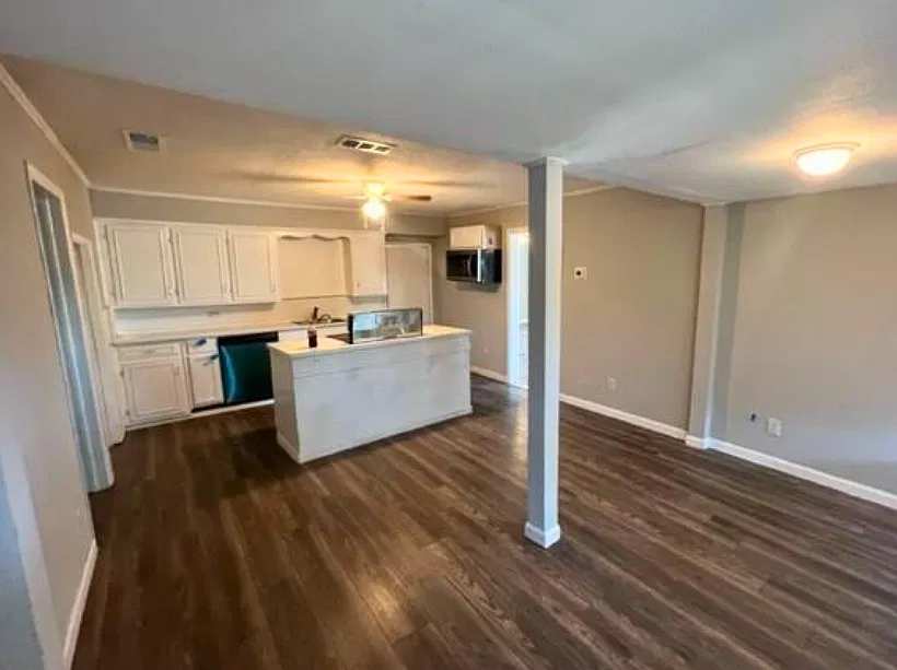 2931 S College Blvd; Denison 75020 (LMS) - 1 — Photo 2