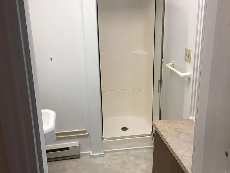 319 E Philadelphia Ave #1 — Photo 6