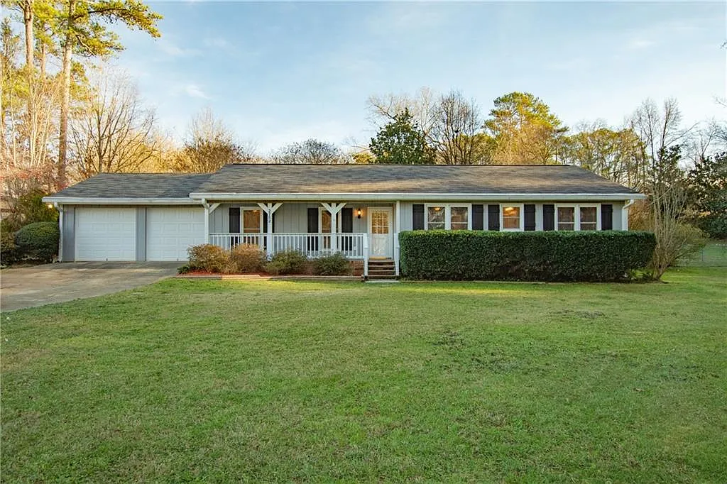 2752 Granada Pl photo 1