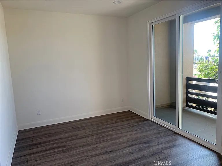 12251 Cielo Dr — Photo 2