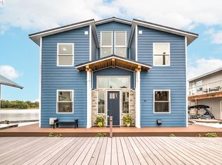 18989 NE Marine Dr #36, Portland, OR