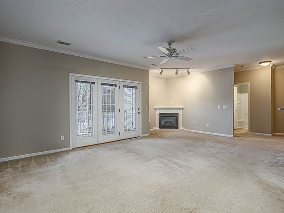 4th image of 5413 Michelles Oak Ct Unit H