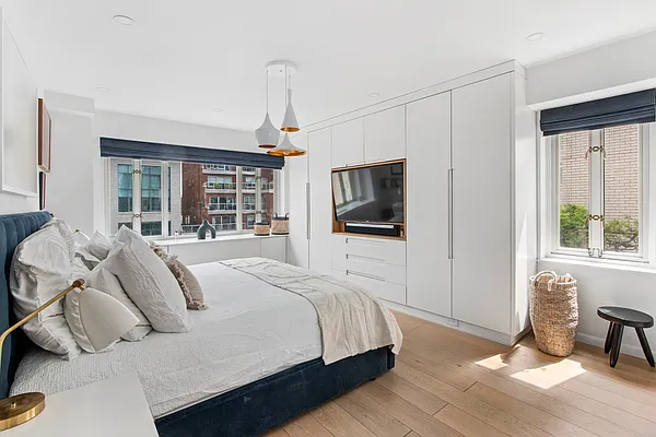 Rented by Douglas Elliman | media 12