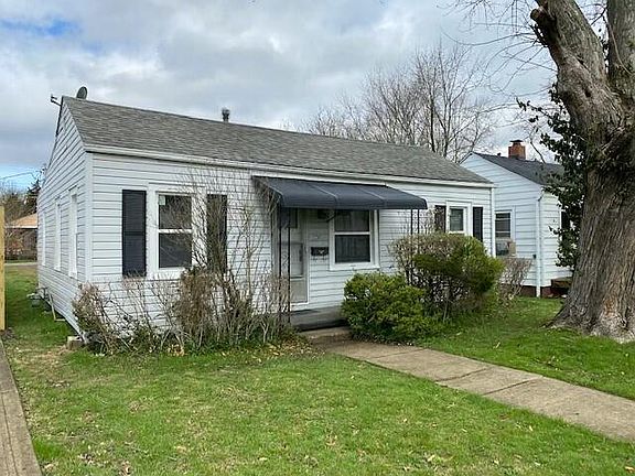 2nd image of 2983 Hiawatha St