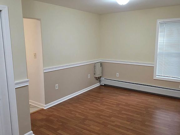 3rd image of 397 Broad St #1L