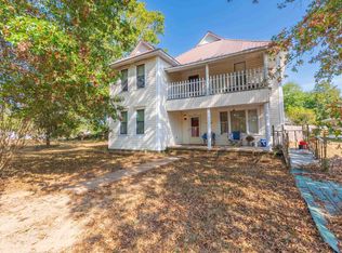 102 N Hotel St, Letona, AR 72085