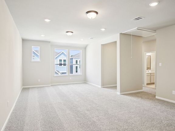38-web-or-mls-Houston - Kemah Crossing - 582 Morning Tide Ln, Kemah, TX 77565 - 028.jpg